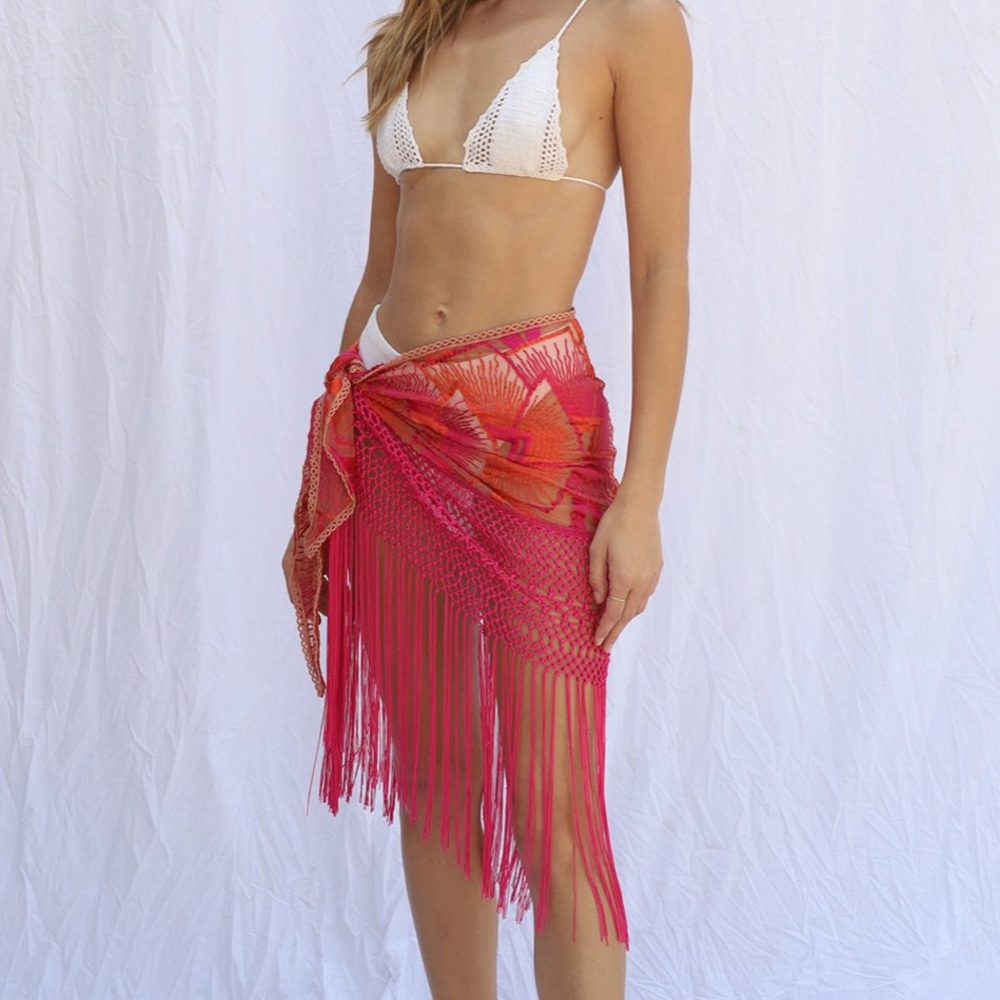 Jen’s Pirate Booty La Copine Sarong